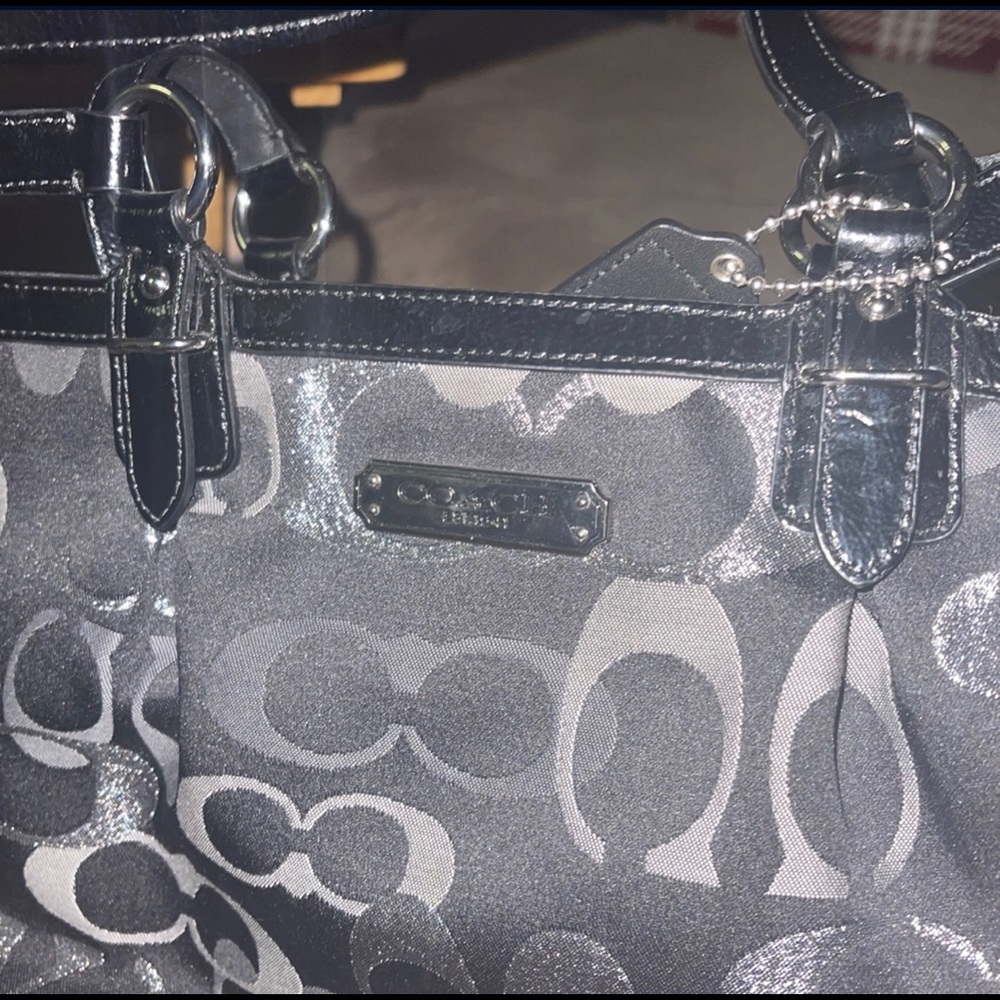 Authentic Coach handbag No. h1281-f19664